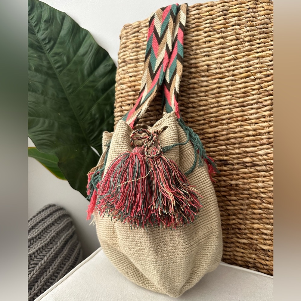Wayuu Bag - Handmade Colombian Bag